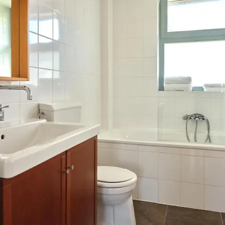 Spacious With A Garden, At 800 M From The Sea * Berck